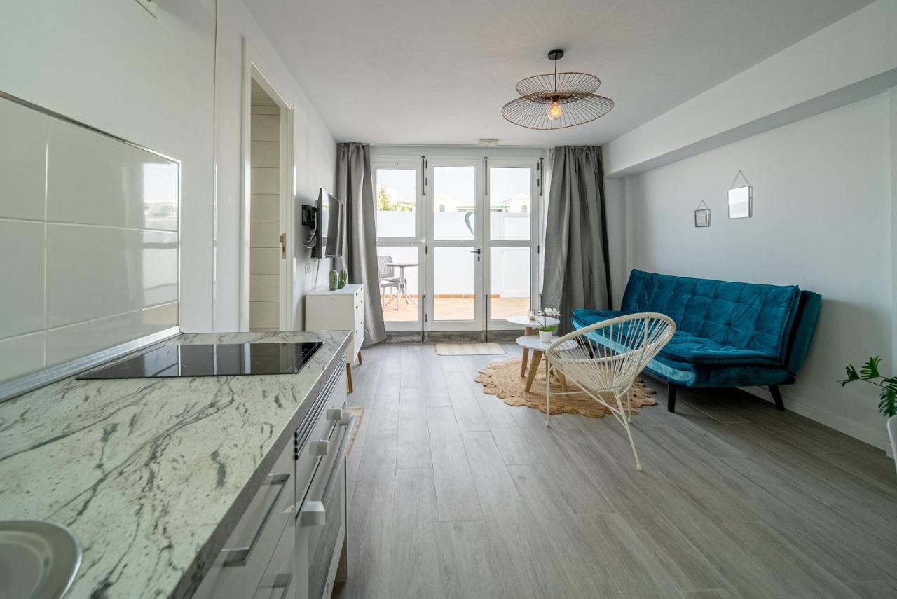 Apartamento Alisios Beach Puerto Del Carmen Пуэрто дель Кармен Экстерьер фото
